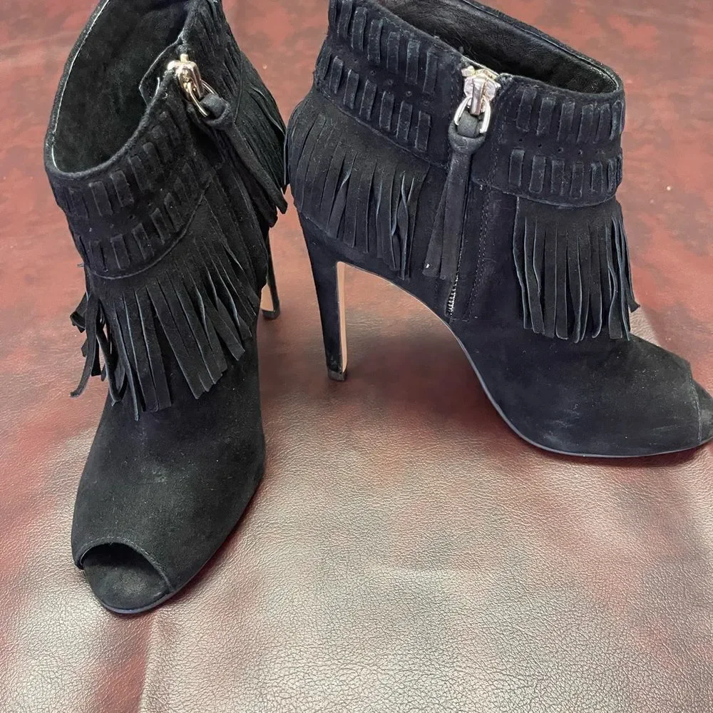 Rebecca Minkoff‎ black suede fringe heels, size 6 1/2
